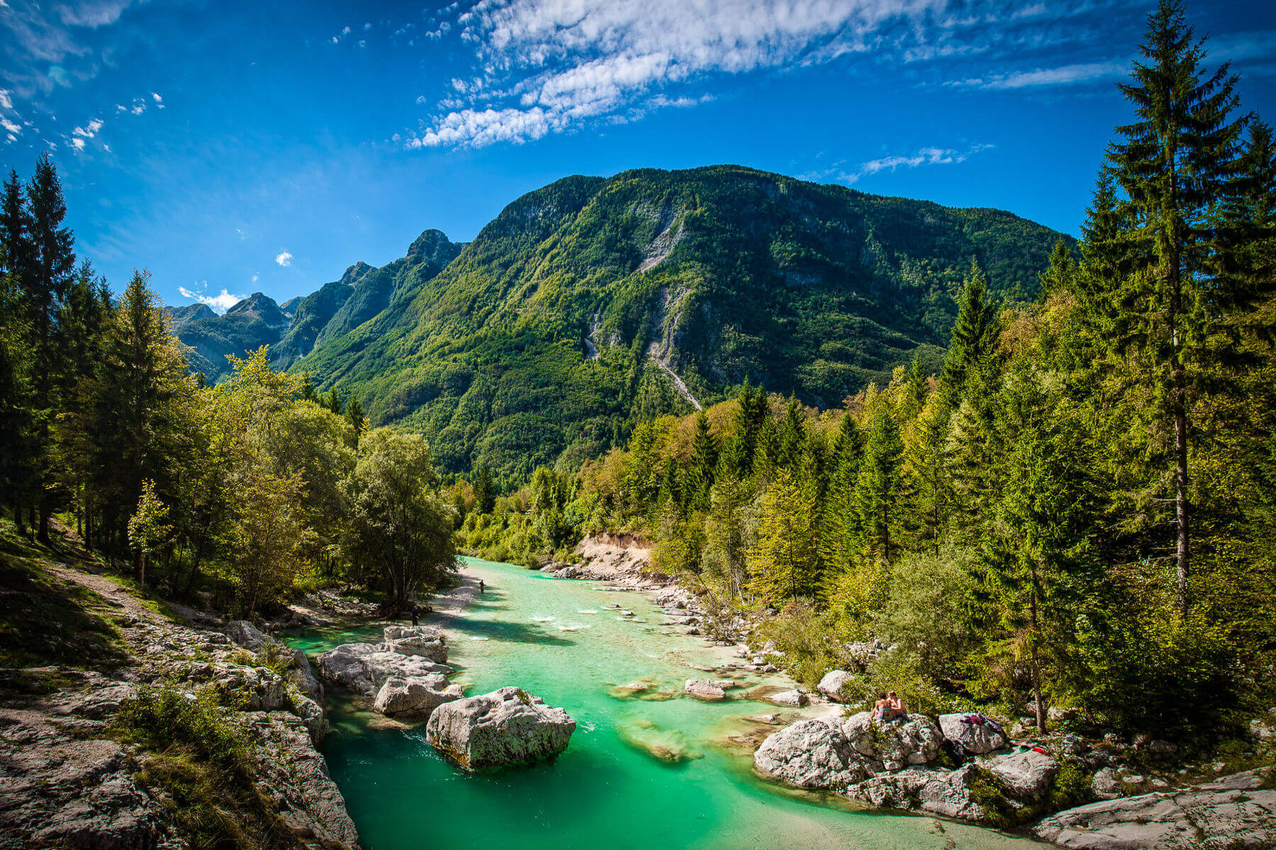 Долина реки соча Словения