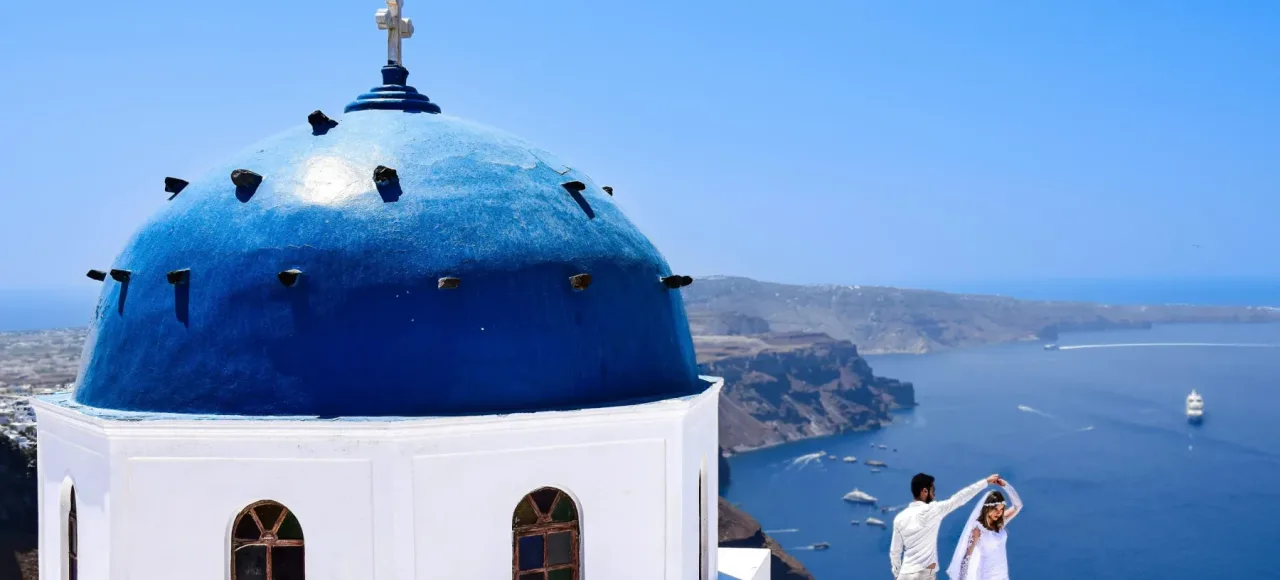Greece is the Ultimate Destination for Weddings and Honeymoons