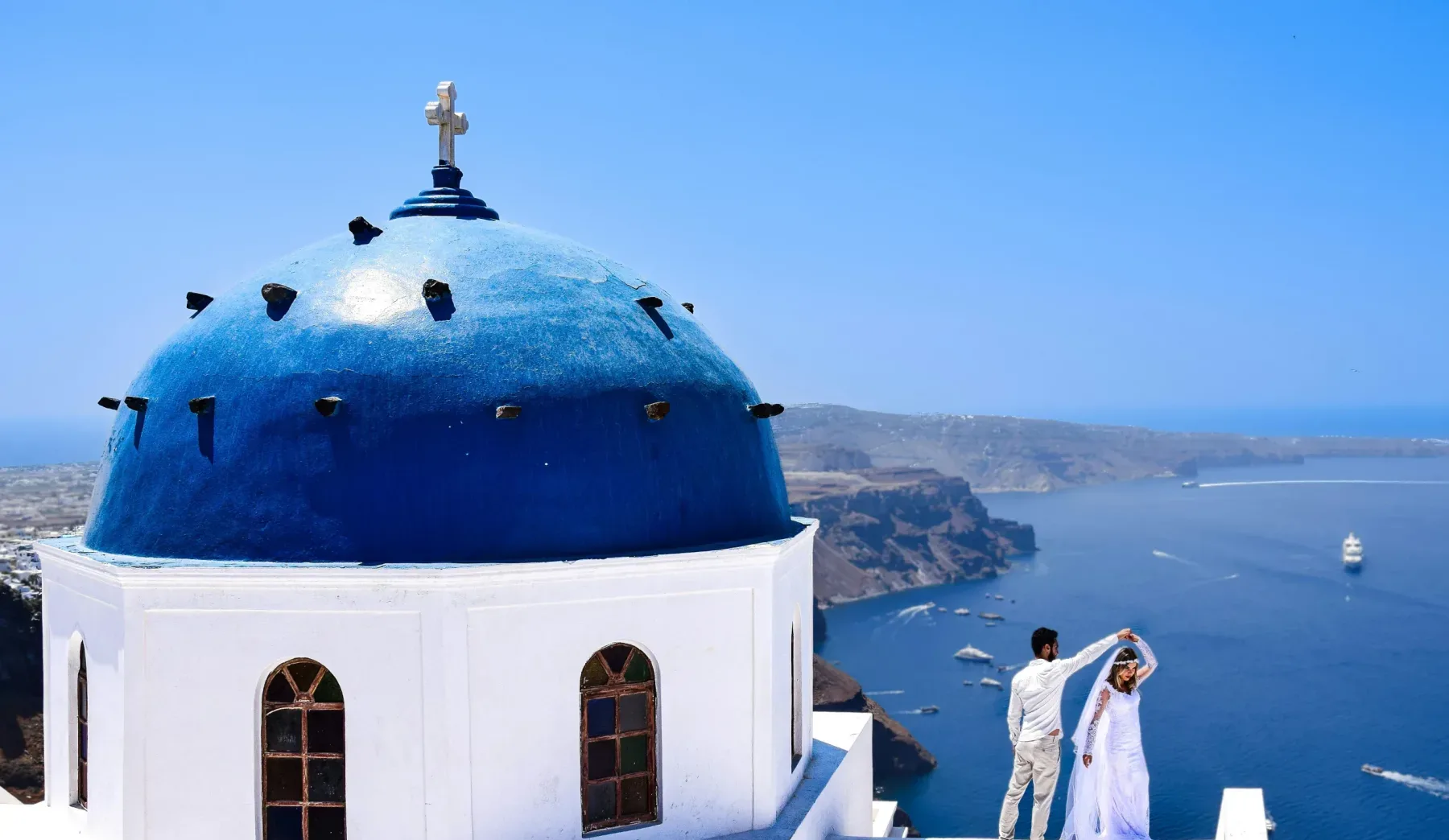Greece is the Ultimate Destination for Weddings and Honeymoons